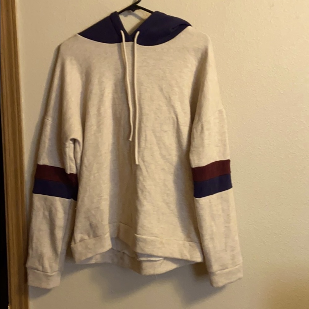 Long sleeve hoodie